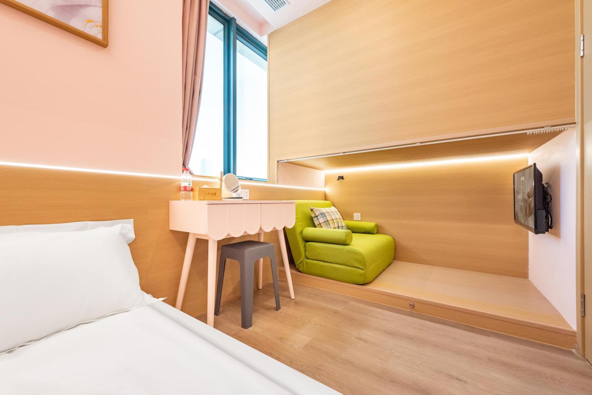 Lemon Hotel - Metro Line 1 Line 7 Changshu Road 200 Meters Shanghai Exterior photo